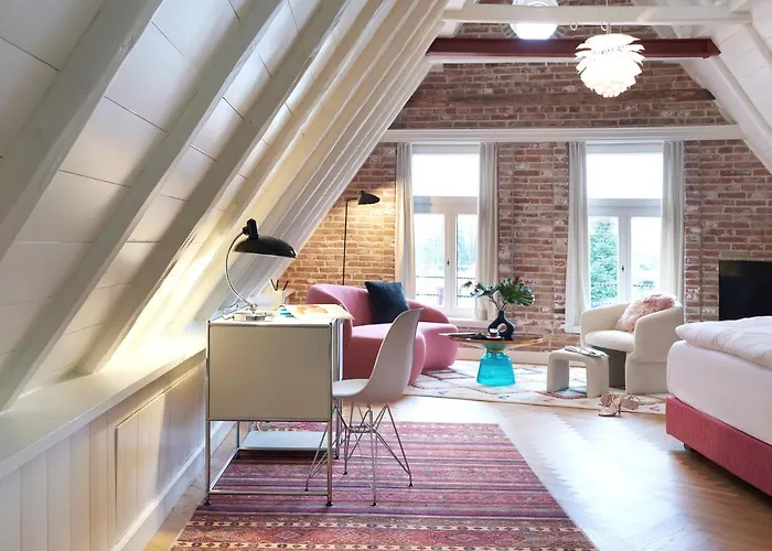 Five Rooms