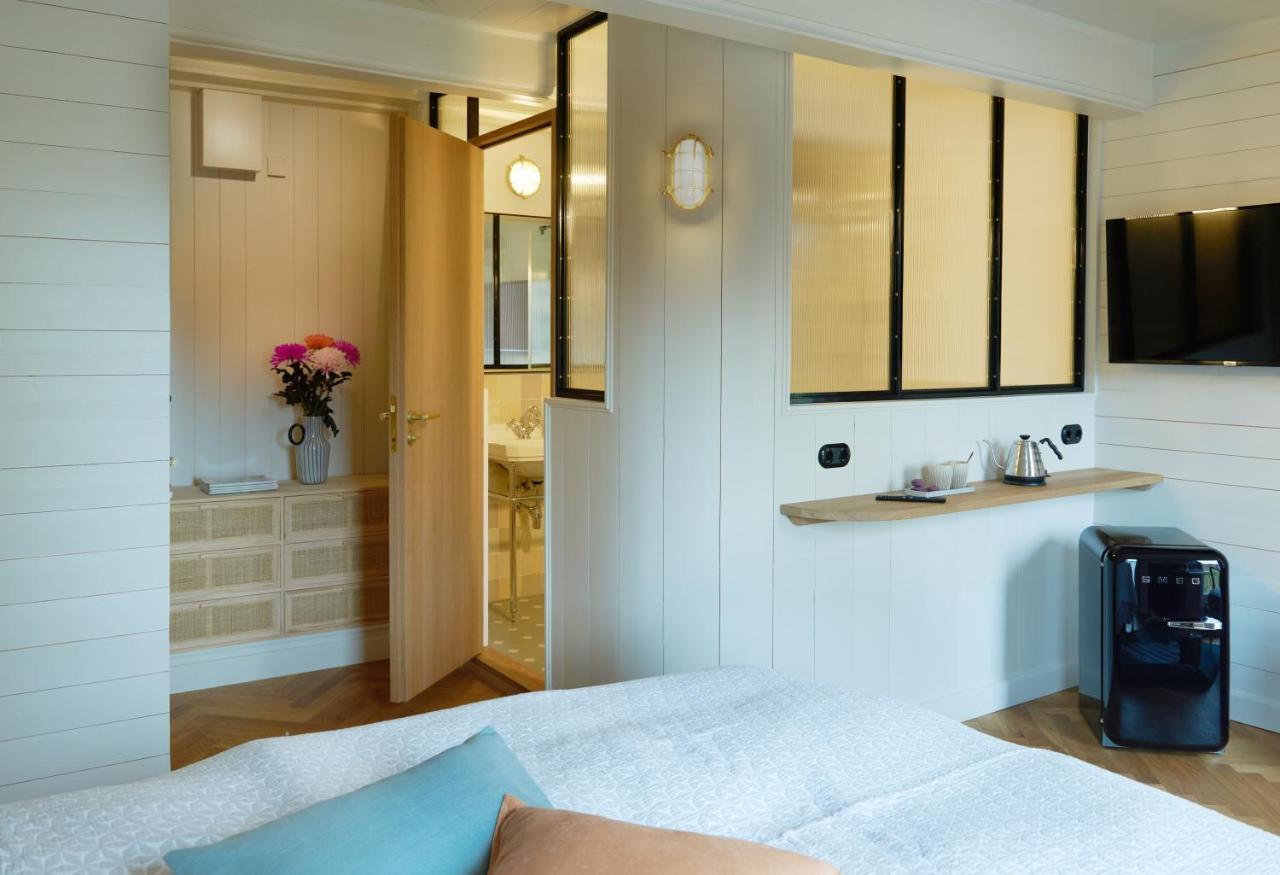 Couette-café Five 3*